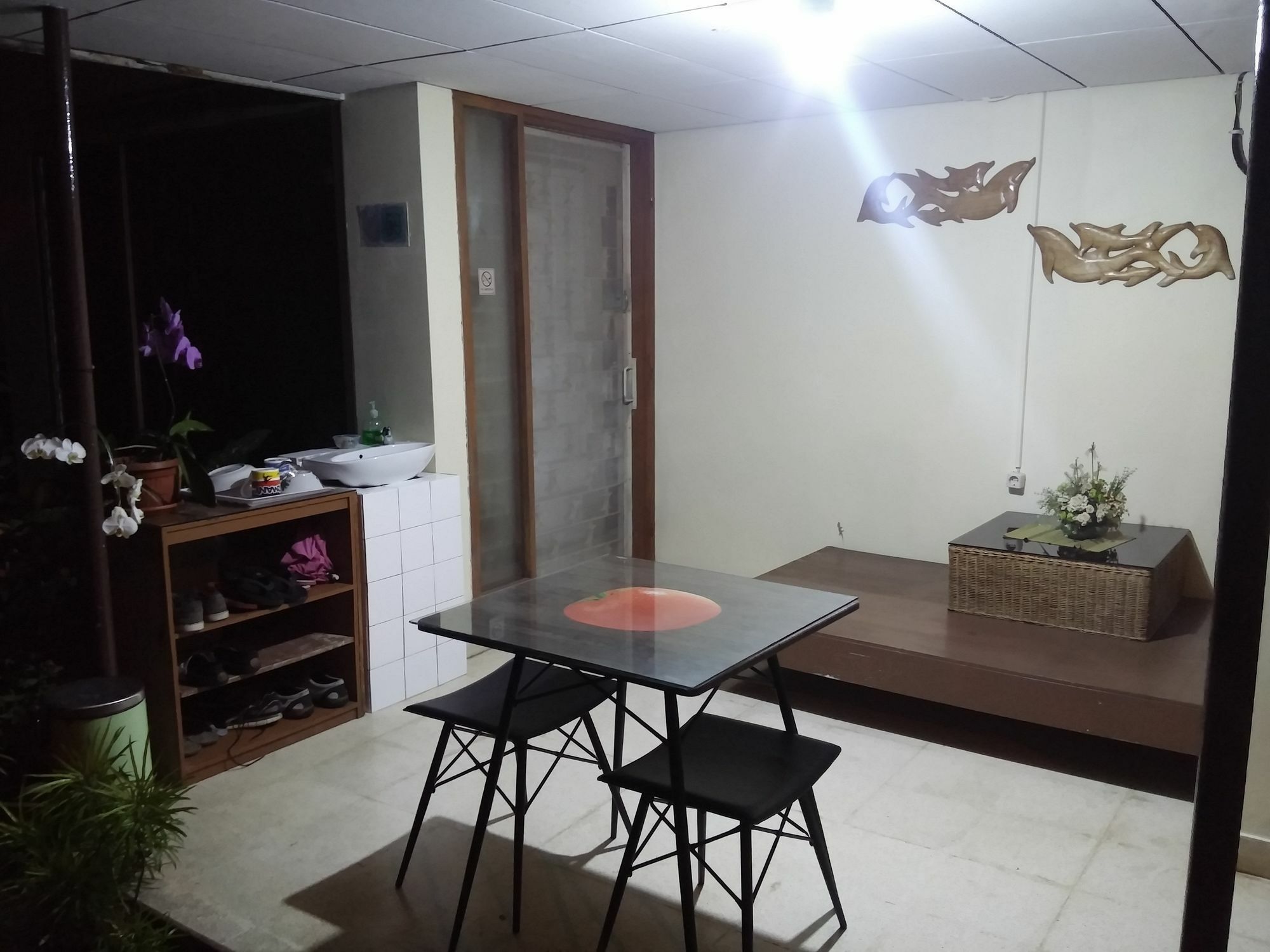 Wisma tamu Gio